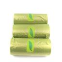 Imagen que muestra el producto BOLSAS BIODEGRADABLES PARA MASCOTAS. Bolsas higienicas biodegradales. Paquete x 5 UND cada rollo cuenta con 12-13 bolsas. Material: Color: Disponible en la foto Disponible: Razas pequeñas, medianas y grandes.