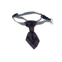 Imagen secundaria del producto Corbata De Mascotas. Corbata estampada con cascabel, cuenta con hebilla ajustable y broche de seguridad. Material: Poliéster Color/estampado: Rosado puntos, rojo puntos, azul oscuro, lila sushi, azul con amarillo, blanco rosas, negro cuadros, multicolor rayas, verde aguamarina, Negro cebra, azul cuadros. Disponible: Razas pequeñas