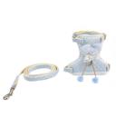 Imagen que muestra el producto Arnes Tipo H Para Mascotas. Arnés tipo H, cuenta con un corazón y moño decorativo, hebillas ajustables, broches de seguridad y anillo tipo D para fijar la correa. Material: Poliéster, metal                                                                                                                 Color: Rosado, azul, amarillo, verde, beige  Disponible: Razas pequeñas. Medidas: TALLA XS: CUELLO 23-33 CM TORSO  MIN-MAX 30-45 CM PESO MAXIMO – APROX 2-5 KG, TRAILLA 1,20 CM TALLA S CUELLO 30-41 CM TORSO MIN-MAX 41-53 CM PESO MAXIMO – APROX 5-11 KG, TRAILLA 1,20 CM