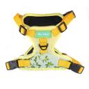 Imagen secundaria del producto Pechera Paisaje Para Mascotas. Pechera estampada, cuenta con hebillas ajustables, broches de seguridad y anillo tipo D en la parte superior e inferior para fijar la correa. Material: Poliéster, metal Color: Amarillo, azul, beige Disponible: Razas medianas y grandes. Medidas: TALLA S: CUELLO 30-41 CM TORSO MIN-MAX 41-53 CM PESO MAXIMO – APROX 5-11 KG TALLA M: CUELLO  40-53 CM TORSO MIN-MAX 56-58 PESO MAXIMO – APROX 11-23 KG TALLA L : CUELLO 46-66 CM TORSO MIN-MAX 61-76 CM PESO MAXIMO APROX 23-36 KG TALLA XL: CUELLO 70-81 CM TORSO  MIN-MAX 70-82 CM PESO MAXIMO – APROX 36-50 KG TALLA XXL: CUELLO  77-98 CM TORSO MIN-MAX 86-102CM PESO MAXIMO – APROX 51-80 KG