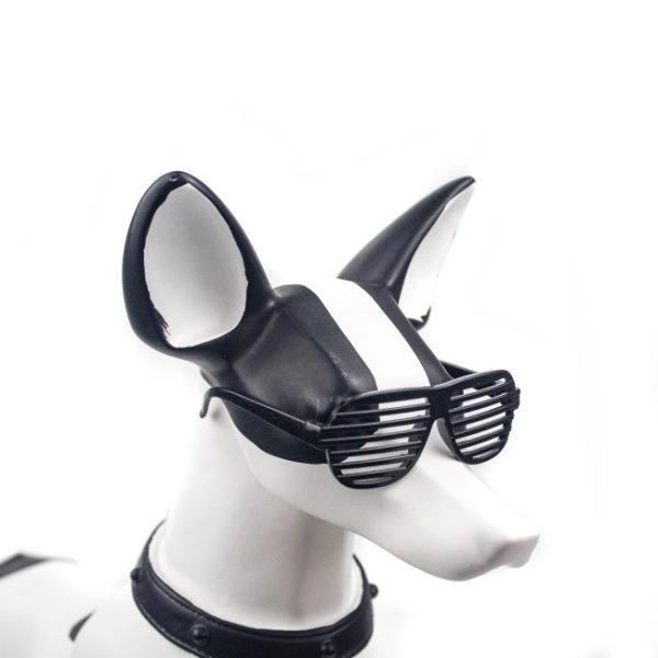 Imagen que muestra el producto Gafas Rayas Para Mascotas. Gafas de sol para mascotas. Material: Plástico                                                                   Color:                                                                                           Disponible: Razas pequeñas.