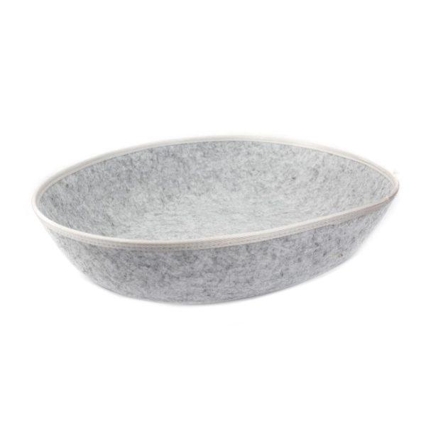 Imagen que muestra el producto Cama Rascador Para Mascotas. Cama rascador para mascotas. Trae colcha. Material: Fieltro semiduro Color: Disponible en la foto Disponible: Razas pequeñas.