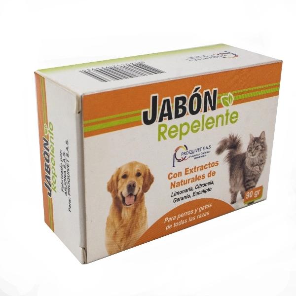 Imagen que muestra el producto Jabon Repelente Proquivet 90G. Jabón repelente Proquivet de uso externo, está indicado para la limpieza de la piel y el pelaje de las mascotas. Ayuda a repeler insectos. Ingredientes: Extractos naturales de limonaria, citronela, geranio, eucalipto. Presentación: Barra x 90 g. Disponible: Para perros y gatos de todas las razas y edades.