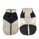 Imagen que muestra el producto Chaleco Impermeable Para Mascotas. Chaleco para mascotas impermeable, cuenta con cremallera y anillos tipo D para fijar la correa. “Material: Poliéster Color: Gris con negro, verde con azul DIsponible: Razas pequeñas, medianas, grandes.