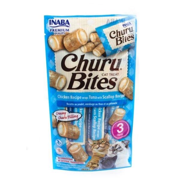 Imagen que muestra el producto Churu Bites Chicken Recipe Wraps Tuna With Scallop. Suplemento alimenticio en trocitos cubiertos de una pasta de pollo suave y rellenos de churu de Inaba. Ingredientes: Pollo, agua, atún, almidón de Tapioca, clara de huevo. Presentación: 3 UND X 10GR Disponible: Para gatos de todas las razas a partir de las 12 semanas de edad.