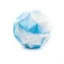 Imagen que muestra el producto Juguete Pelota Geométrica Para Mascotas. Juguete pelota, cuenta con sonido interno. Material: Plástico                                                                                                                                                                 Color: Azul, rojo, verde, naranja                                                                                                                                                                            Disponible: Razas medianas