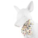 Imagen secundaria del producto Corbatín Diseño Art Para Mascotas. Corbata estampada para mascotas con broche de seguridad. Material: Poliéster Color/estampado: Azul perritos, negro huellas, rojo tipo tartán, azul rayas, blanco estrellas, rosa rayas. Disponible: Razas medianas y grandes.