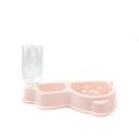 Imagen secundaria del producto Comedero Y Bebedero Antirreflujo Para Mascotas. Comedero con sistema antirreflujo, cuenta con botella dispensadora de agua. Material: Plástico                                                                                                                              Color: Verde, azul, rosado                                                                                                                                           Disponible: Razas pequeñas .Medidas: Largo 33 cm * Ancho18cm Alto17,5cm