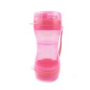 Imagen que muestra el producto Comedero Y Bebedero Portatil Para Mascotas. Termo portatil con dos compartimentos para agua y comida, cuenta con tapas doble función en cada extremo y tirilla para transportar. Capacidad de 500 ml. Material: Plástico Color: Rosado, azul, verde Disponible: Razas pequeñas y medianas. Medidas: Ancho 8,5cm* Largo 20cm