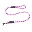 Imagen que muestra el producto Correa Zic Zac Para Mascotas. Correa para mascotas con tejido estampado. Material: Poliéster, metal Color: Rosado, azul, naranja Disponible: Razas pequeñas, medianas y grandes.