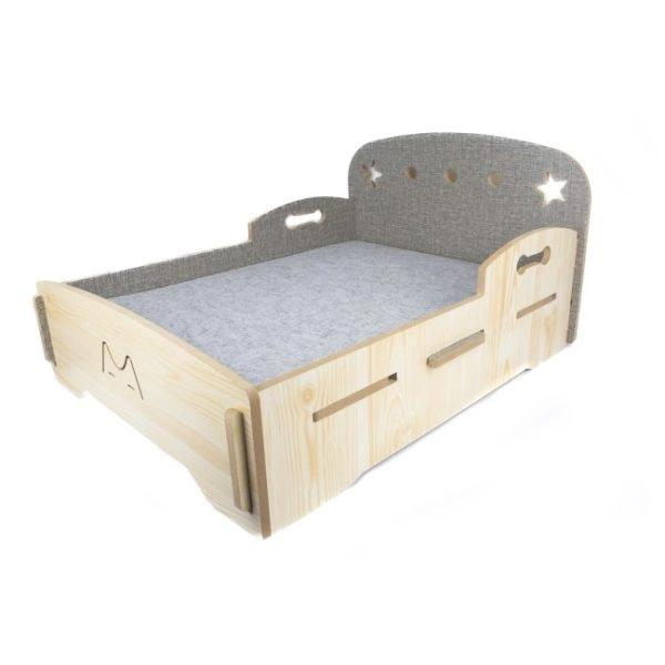 Imagen que muestra el producto Cuna Sencilla  Para Mascotas. Cama para mascotas fácil de armar, con diseño de cuna, cuenta con un tapete de tela ideal para que su mascota pueda rascarse o afilarse las uñas. Material: MDF, tela                                                                                                                                                                                                                                                                                                    Color: Disponible en la foto                                                                                                                                                                                                                                             Disponible: Razas pequeñas Medidas: Largo 60cm* Ancho 45cm* Alto 28cm