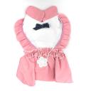 Imagen secundaria del producto Vestido Margarita Para Mascotas. Vestido tipo muñeca para mascotas, cuenta con velcro ajustable. Material: Poliéster Color: Rosado, azul, rojo Disponible: Razas pequeñas