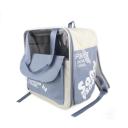 Imagen secundaria del producto Maleta Para Transportar Mascotas. Maleta con visor delantero impermeable y laterales en malla con alas de tela y velcro, bolsillo delantero grande con velcro y tapete interno que brinda mayor estabilidad. Se puede llevar como bolso o maleta. Material: Mezclilla, vinilo, malla Color: Verde, azul, amarillo, rosado Disponible: Razas pequeñas de hasta 10-15 kg