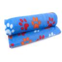 Imagen secundaria del producto Mantas Diseños Varios Para Mascotas. Mantas para mascotas ideal para brindarle un abrigo confortable en todo momento. Material: Poliester Color: Negro, blanco, azul, rosado, morado, gris. Disponible: Razas medianas y grandes