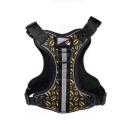 Imagen que muestra el producto Pechera  Para Mascotas. Pechera anti-tirones cuenta con hebillas ajustables, broches de seguridad y anillo tipo D en la parte superior e inferior para fijar la correa. Material: Plástico  Color: Surtido  Disponible: Razas pequeñas, medianas y grandes.