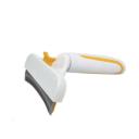 Imagen secundaria del producto Peine Con Boton Superior  Para Mascotas. Cepillo para mascotas de dientes finos, cuenta con mango antidelizante y botón en la parte superior para expulsar el pelo muerto. Material: Plástico, acero inóxidable Color: Blanco, azul, verde Disponible: Razas grandes.