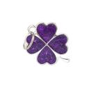 Imagen que muestra el producto Placa De Identificación Trebol. Placa de identificación diseño de trebol con acabado escarchado. Material: Metal Color: Rosado, morado, rojo, azul Disponible: Razas medianas y grandes